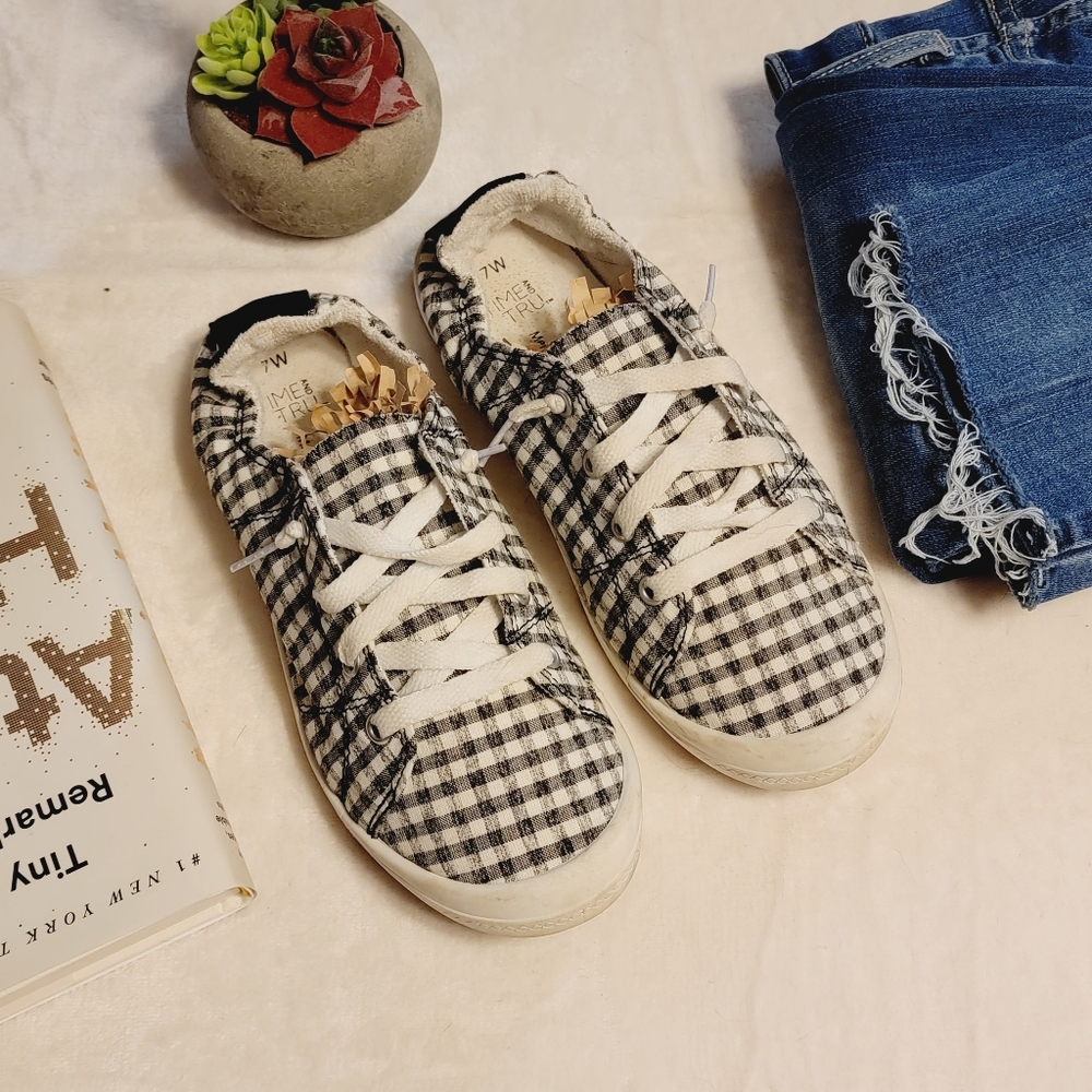 Time and Tru Gingham Sneaker
